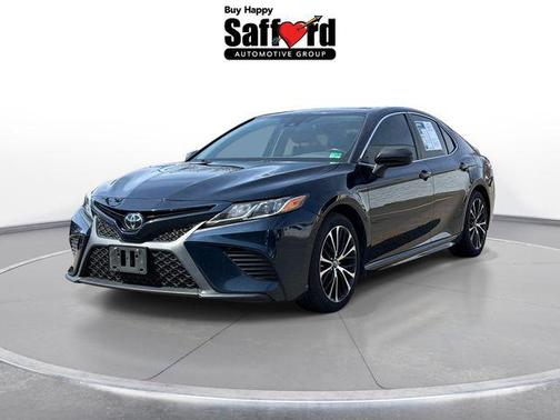 Blue 2019 Toyota Camry SE