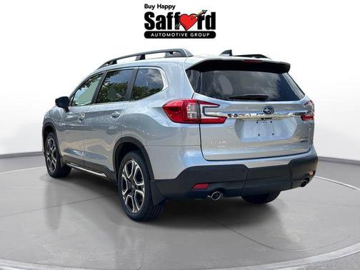 Ice Silver Metallic 2026 Subaru Ascent Limited 7-Passenger