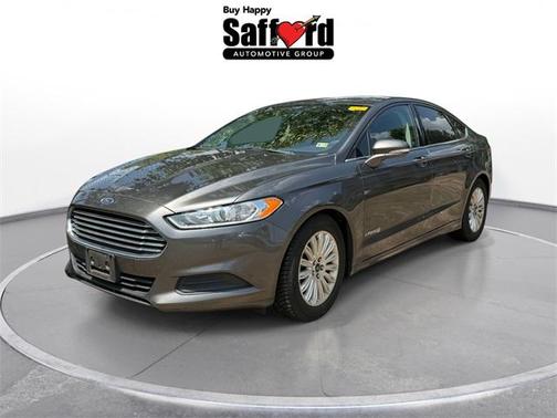 2016 Ford Fusion Hybrid SE