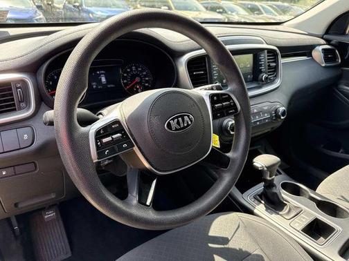 Ebony Black 2020 Kia Sorento LX