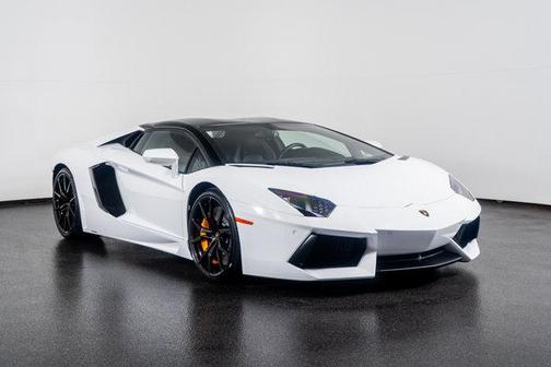 2015 Lamborghini Aventador LP700-4