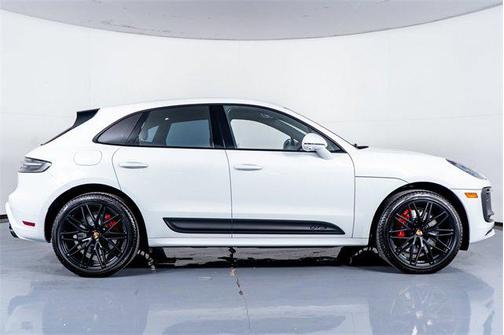 2024 Porsche Macan GTS