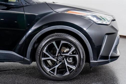 2020 Toyota C-HR XLE