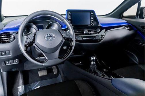 2020 Toyota C-HR XLE
