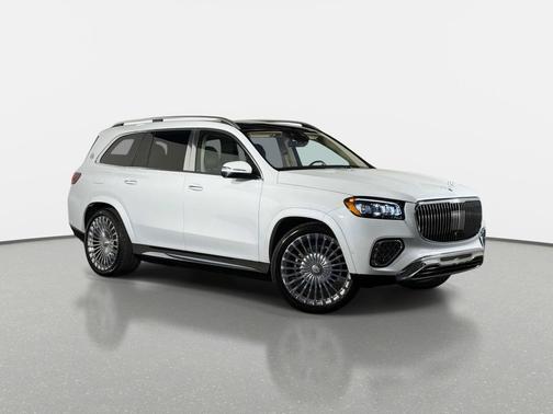 White 2025 Mercedes-Benz Maybach GLS 600 4MATIC