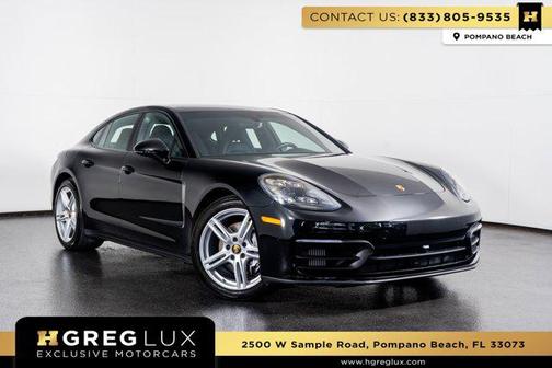 2022 Porsche Panamera 4 Platinum Edition