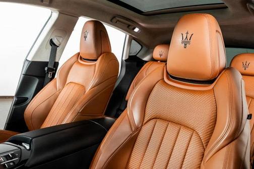 2022 Maserati Levante Modena