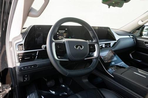 2025 INFINITI QX80 SENSORY AWD