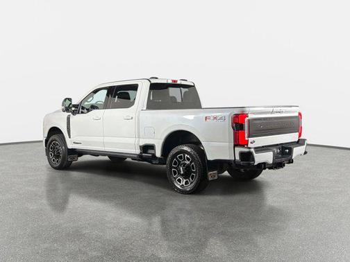 Star White Metallic TC 2025 Ford F-350 Platinum