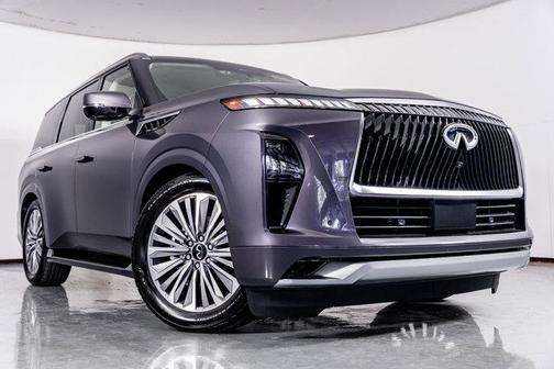 2025 INFINITI QX80 SENSORY AWD