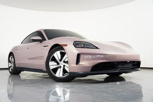 2025 Porsche Taycan 4