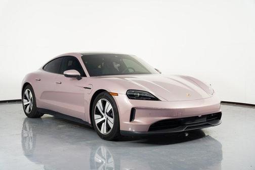 2025 Porsche Taycan 4