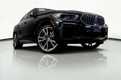 2023 BMW X6 M50i