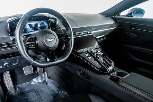2025 Aston Martin Vantage Base