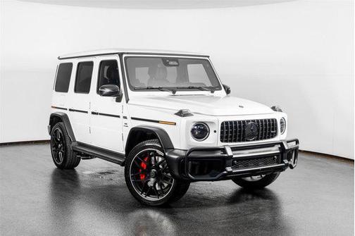 MANUFAKTUR Moonlight White Magno 2025 Mercedes-Benz AMG G 63 G 63 AMG