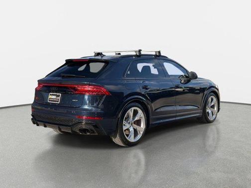 Waitomo Blue Metallic 2024 Audi RS Q8 4.0T