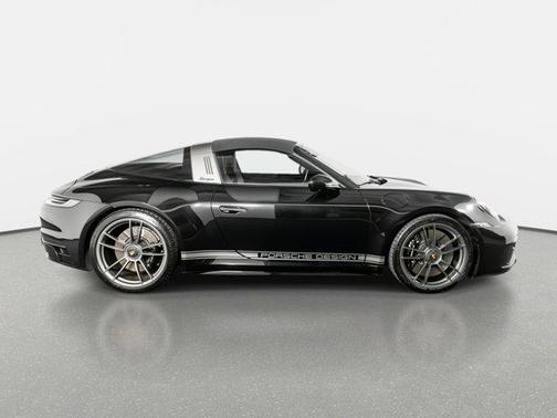 2024 Porsche 911 Targa 4S