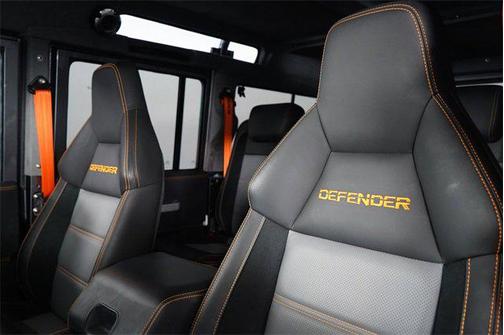 1990 Land Rover Defender 