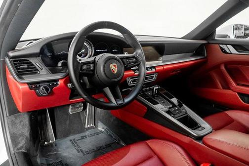 2021 Porsche 911 Carrera 4S