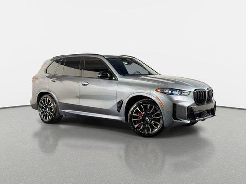 Skyscraper Grey Metallic 2024 BMW X5 M60i