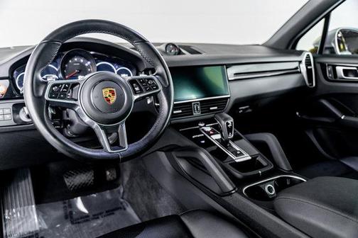 2022 Porsche Cayenne Platinum Edition