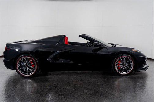 2025 Chevrolet Corvette Stingray w/2LT