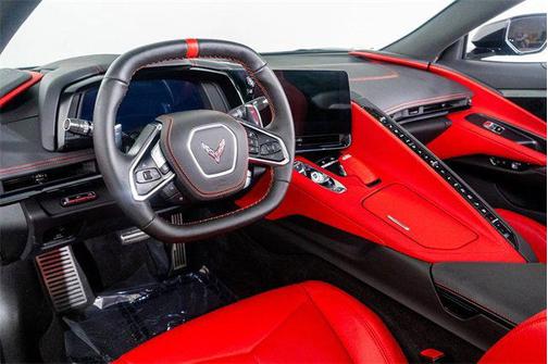 2025 Chevrolet Corvette Stingray w/2LT