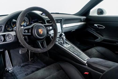 2018 Porsche 911 GT3