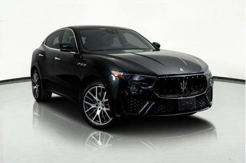 2022 Maserati Levante Modena