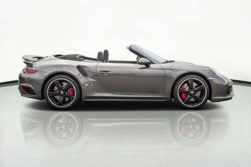 2017 Porsche 911 Turbo