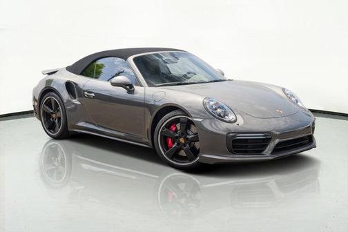 2017 Porsche 911 Turbo
