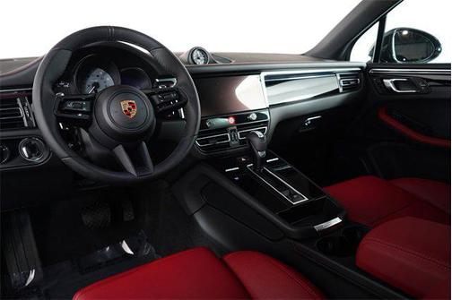 2024 Porsche Macan Base