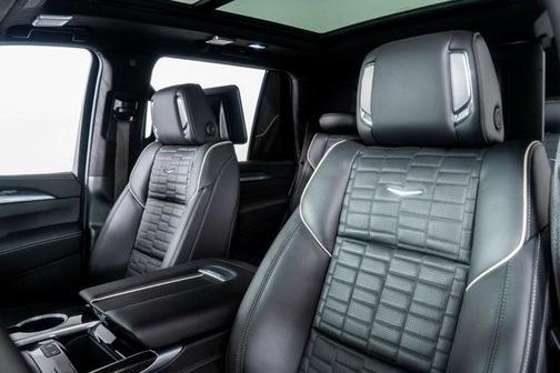 2025 Cadillac Escalade V-Series