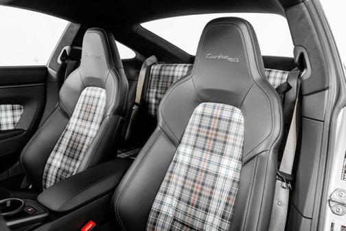 2025 Porsche 911 Turbo