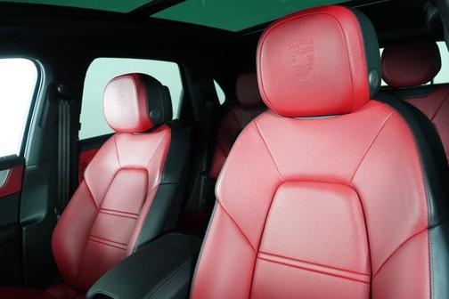 2024 Porsche Cayenne S