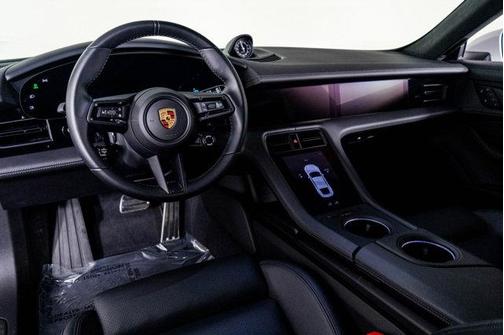 2024 Porsche Taycan GTS