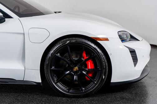 2024 Porsche Taycan GTS