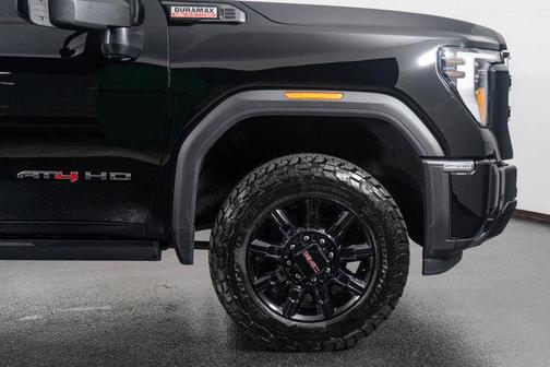 2025 GMC Sierra 2500 AT4