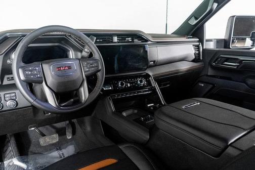 2025 GMC Sierra 2500 AT4