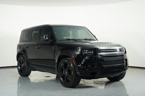 2024 Land Rover Defender 110 V8