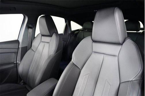 2024 Audi Q4 e-tron Premium Plus 50 quattro