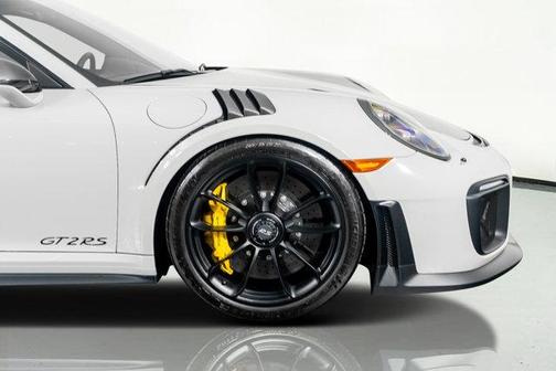 2018 Porsche 911 GT2 RS