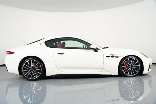 2024 Maserati GranTurismo Trofeo