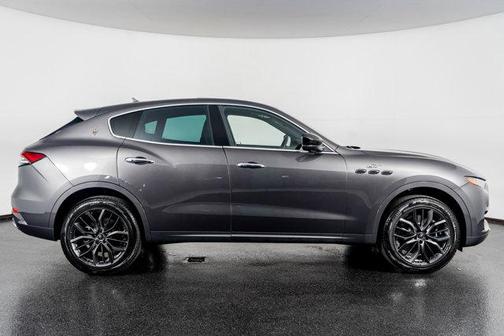 2024 Maserati Levante GT Ultima