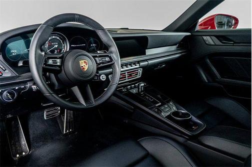 2024 Porsche 911 Carrera 4 GTS