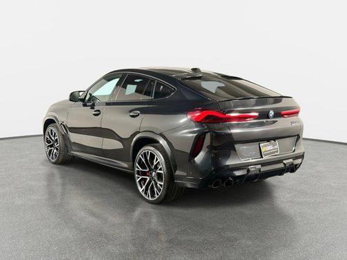 2025 BMW X6 M Base