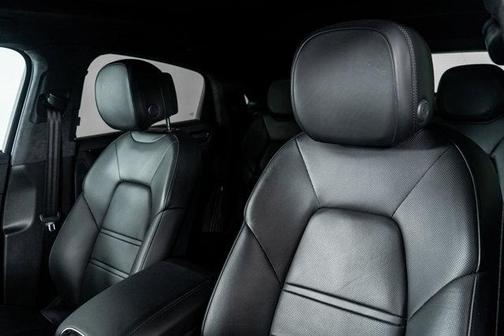 2020 Porsche Cayenne E-Hybrid S
