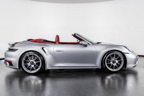 2024 Porsche 911 Turbo S