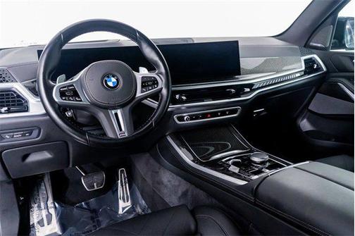 2024 BMW X5 M60i