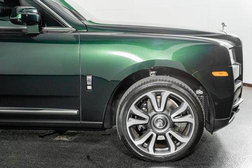 2023 Rolls-Royce Cullinan 